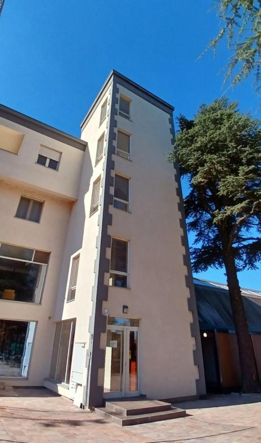 Roomsapartments Popcourt Pancevo Bagian luar foto